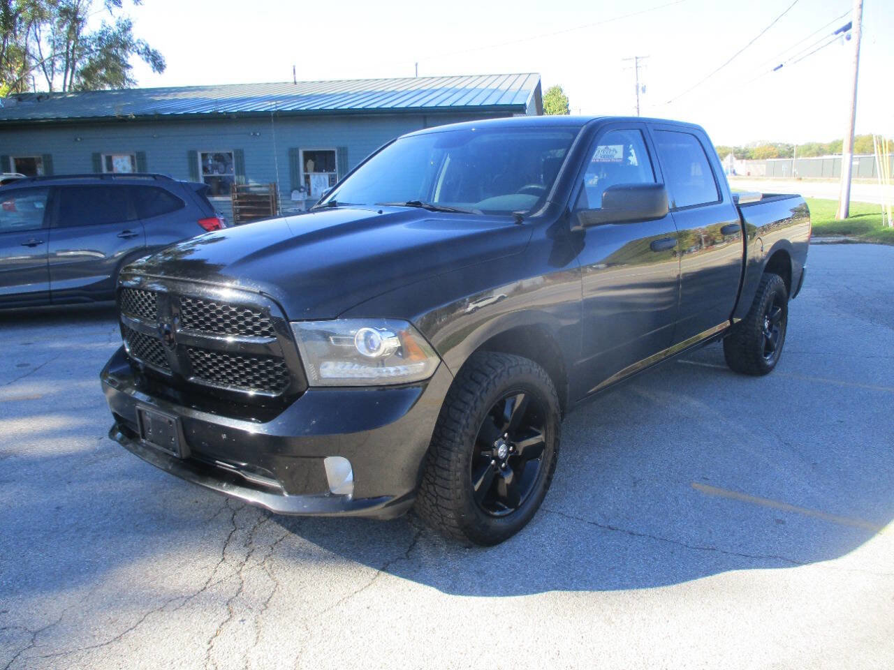 Used 2014 RAM 1500 Express w/ Black Ram 1500 Express Group image 1