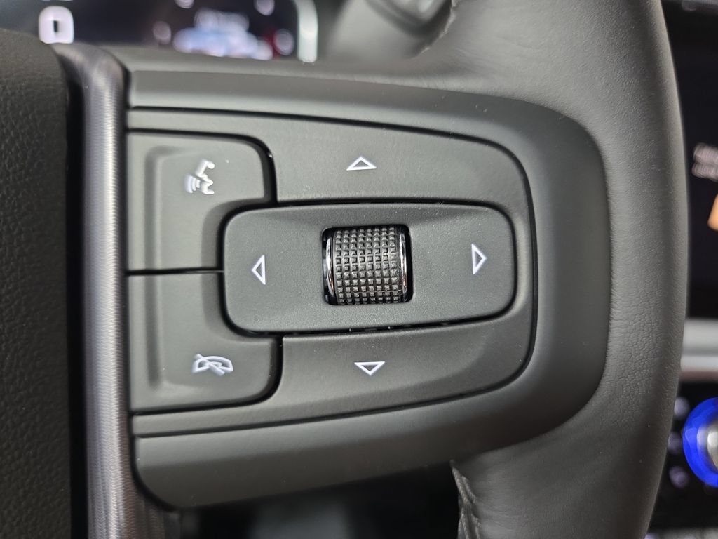 New 2026 GMC Sierra 3500 Denali Ultimate w/ LPO, Black Badging Package AWD/4WD image 17