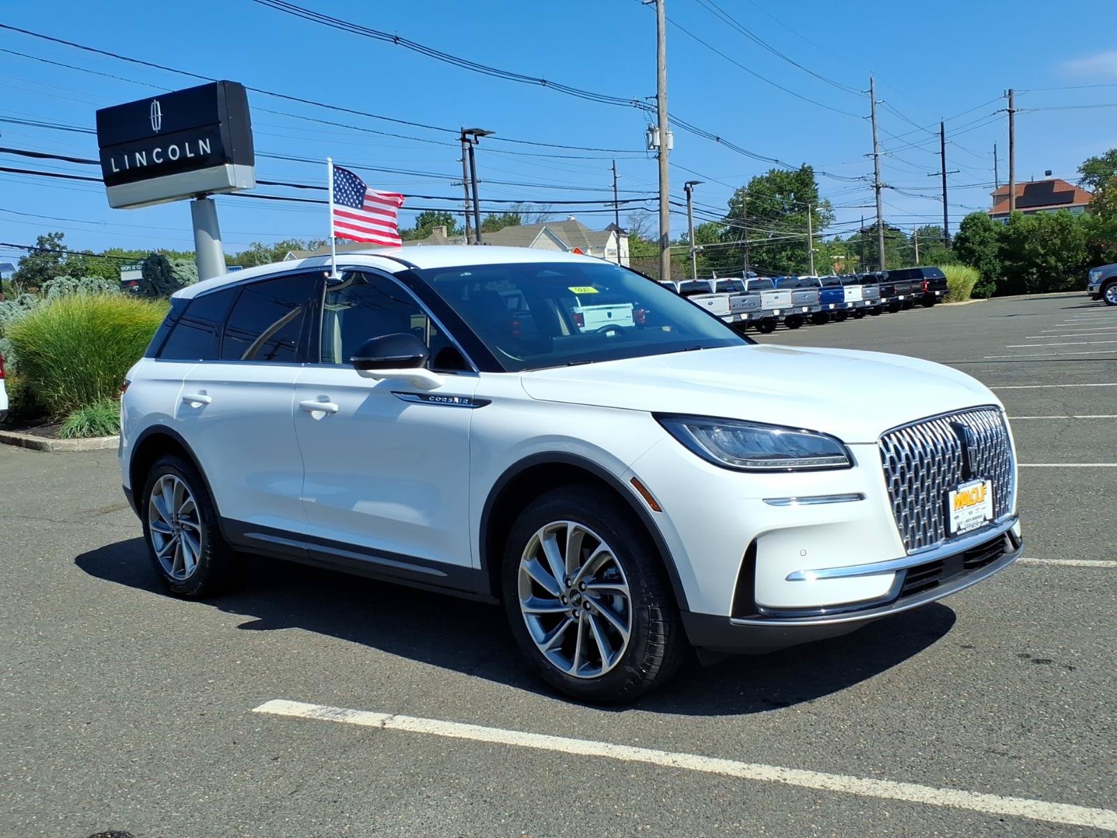 Used 2025 Lincoln Corsair AWD w/ Equipment Group 101A