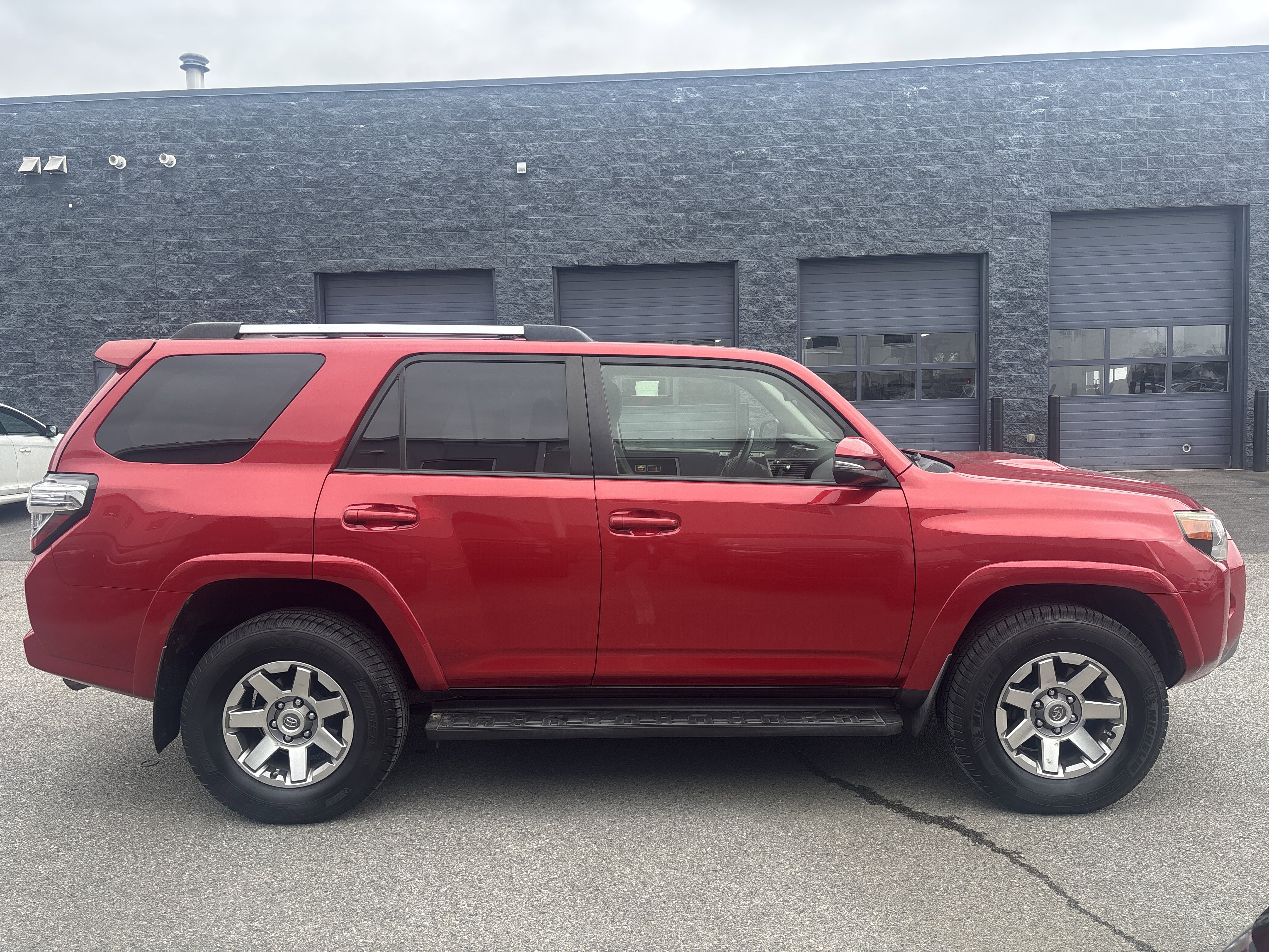 Used 2016 Toyota 4Runner Trail Premium image 10