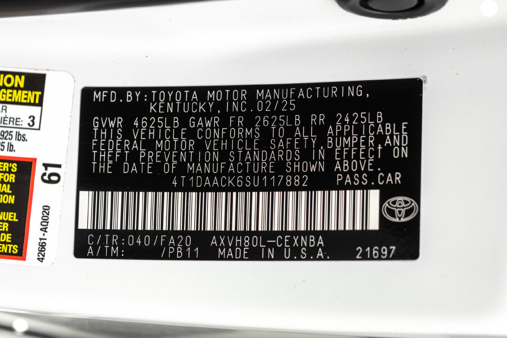 Used 2025 Toyota Camry LE FWD image 36