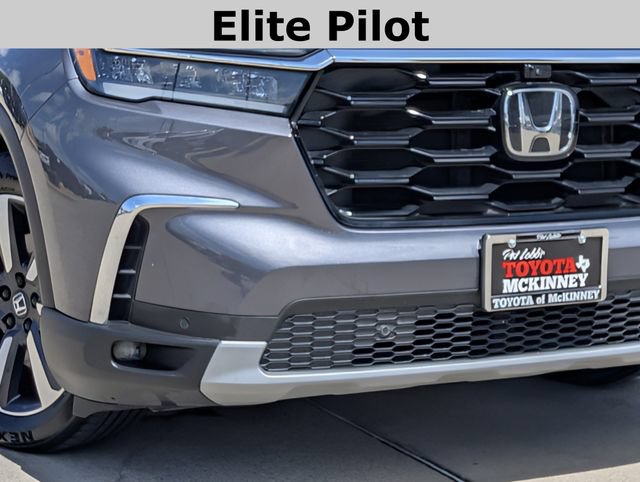 Used 2023 Honda Pilot Elite image 3