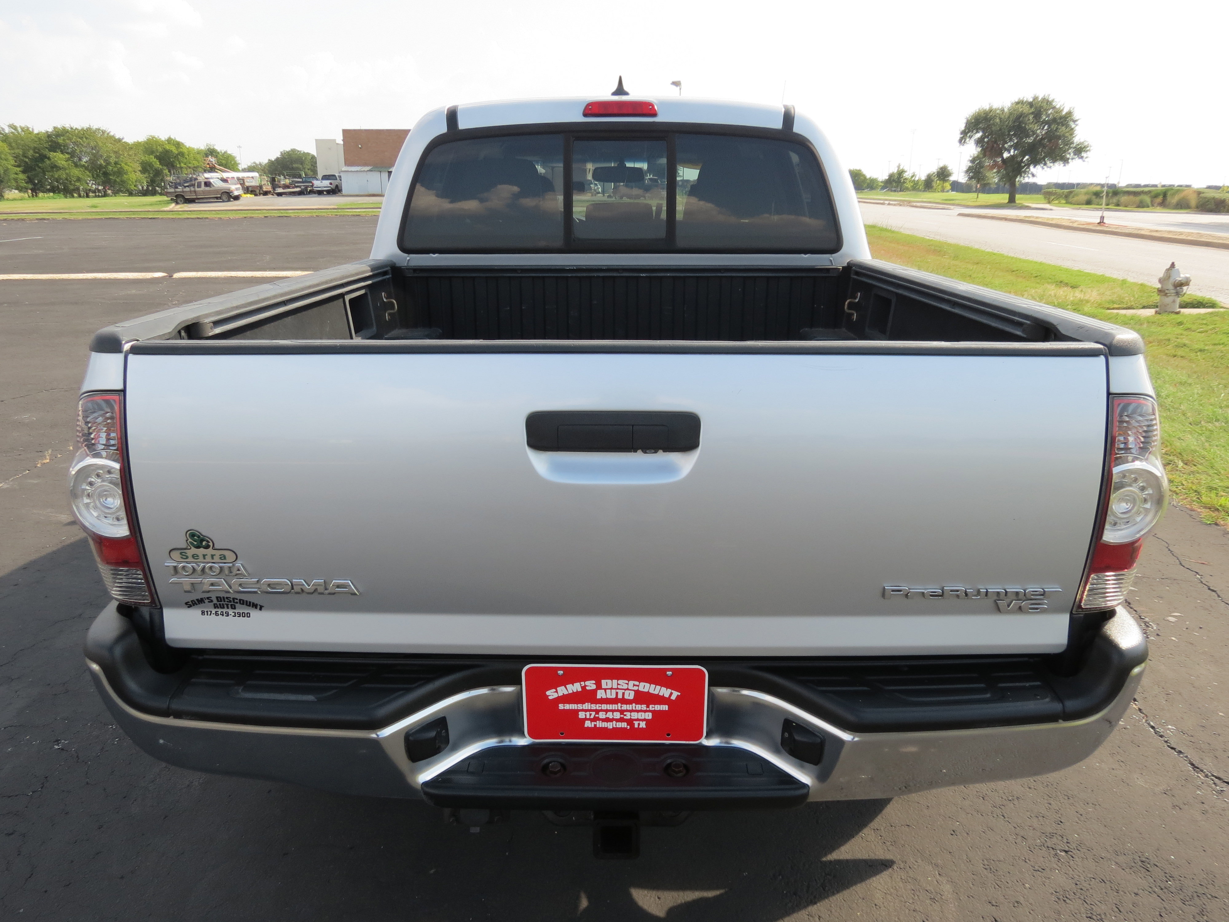 Used 2012 Toyota Tacoma PreRunner w/ TRD Off-Road Pkg RWD image 8