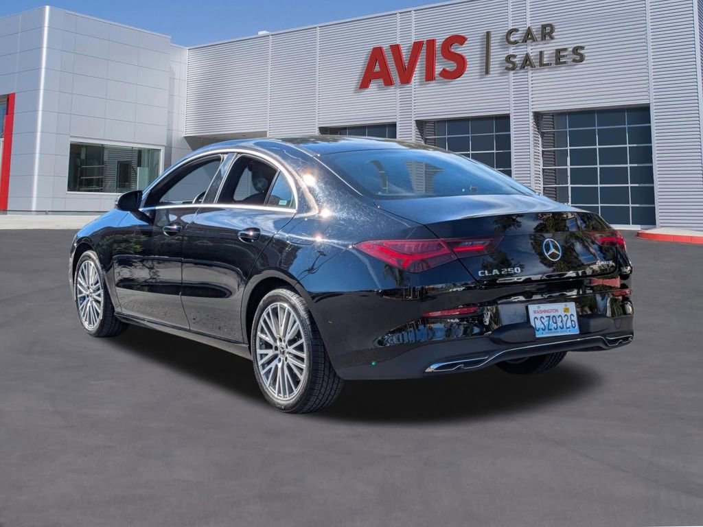Used 2025 Mercedes-Benz CLA 250 4MATIC image 9