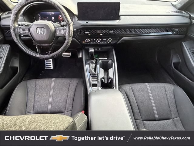 Used 2023 Honda Accord Sport image 11