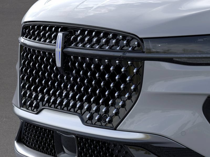 New 2026 Lincoln Nautilus Reserve AWD/4WD image 17