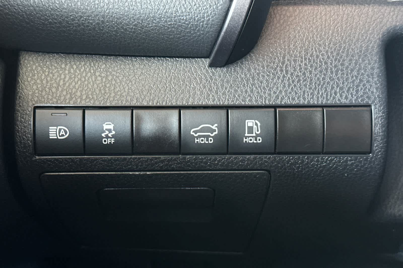 Used 2023 Toyota Camry SE w/ Audio Upgrade Package FWD image 29