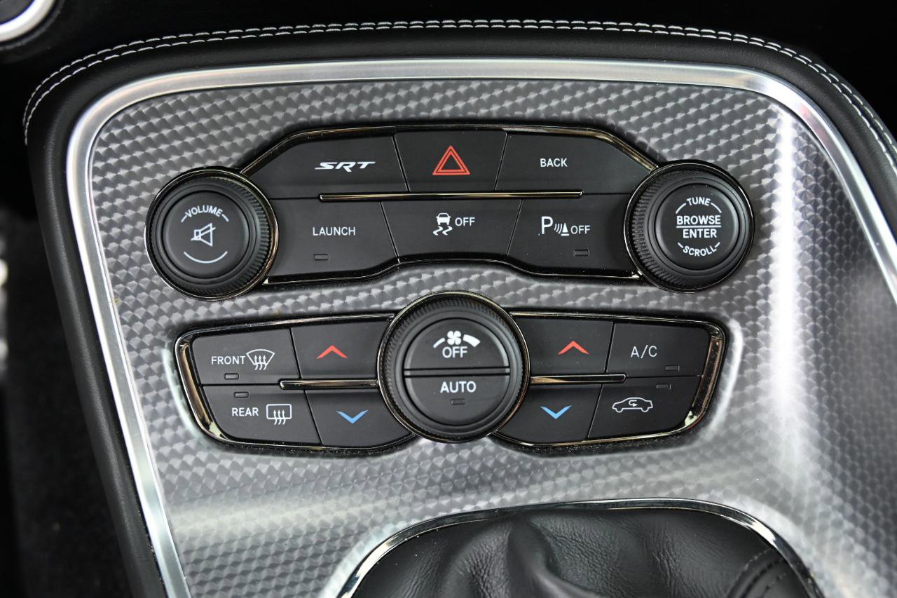 Used 2016 Dodge Challenger SRT Hellcat RWD image 37
