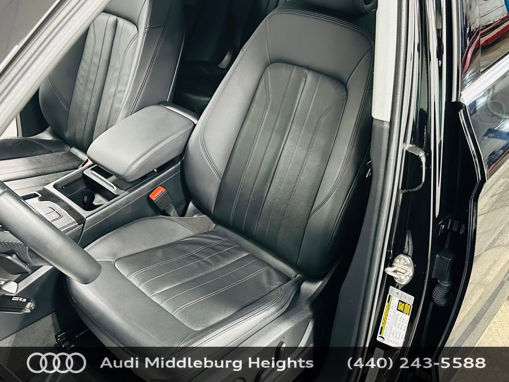 Used 2019 Audi Q5 2.0T Premium w/ Convenience Package image 26