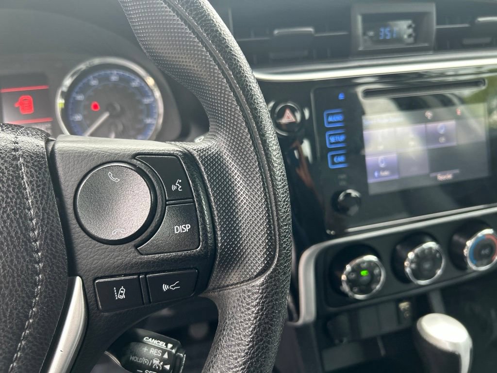 Used 2018 Toyota Corolla L FWD image 23