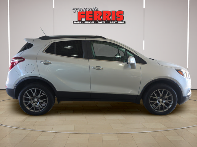 Used 2019 Buick Encore Sport Touring AWD/4WD image 6