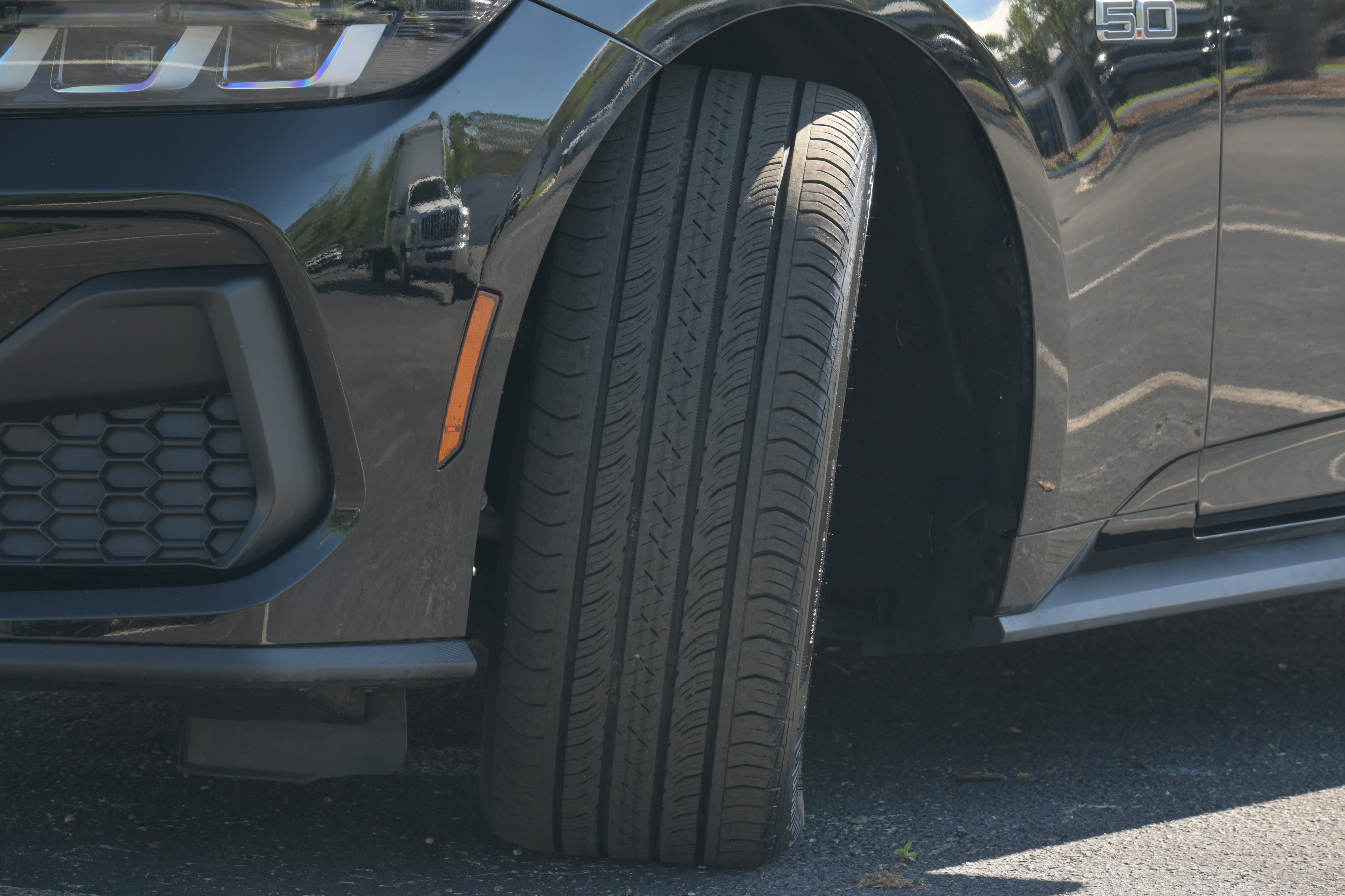 Used 2024 Ford Mustang GT RWD image 37