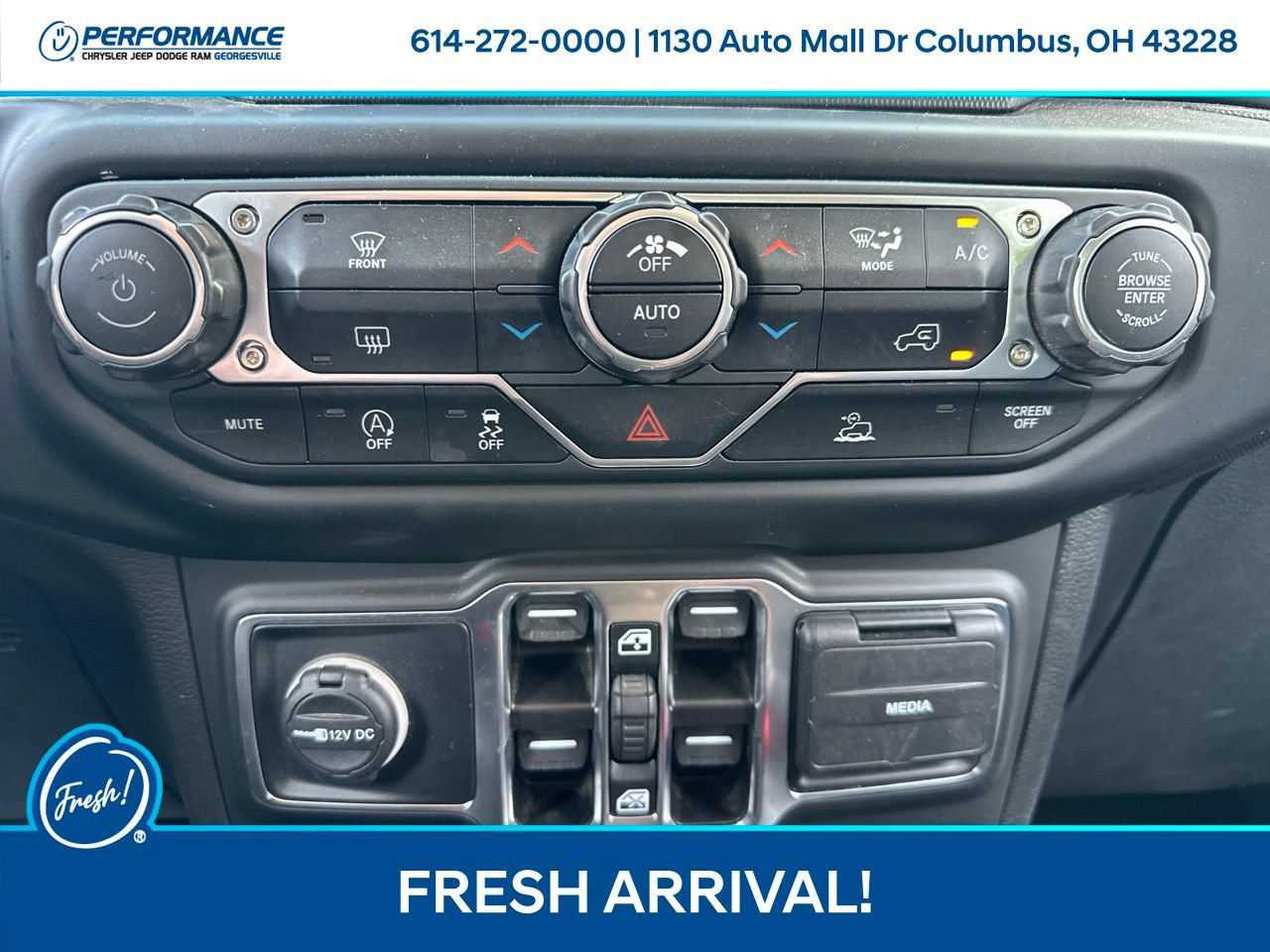 Used 2023 Jeep Wrangler Unlimited Sport w/ Uconnect 4C Nav & Sound Group AWD/4WD image 22