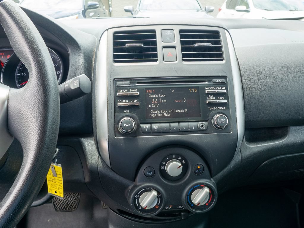 Used 2014 Nissan Versa Note SV w/ Convenience Package FWD image 26