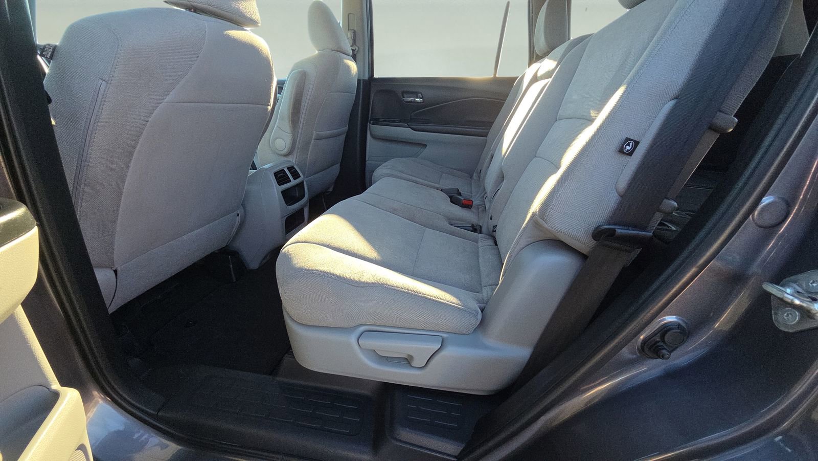 Used 2019 Honda Pilot LX image 20