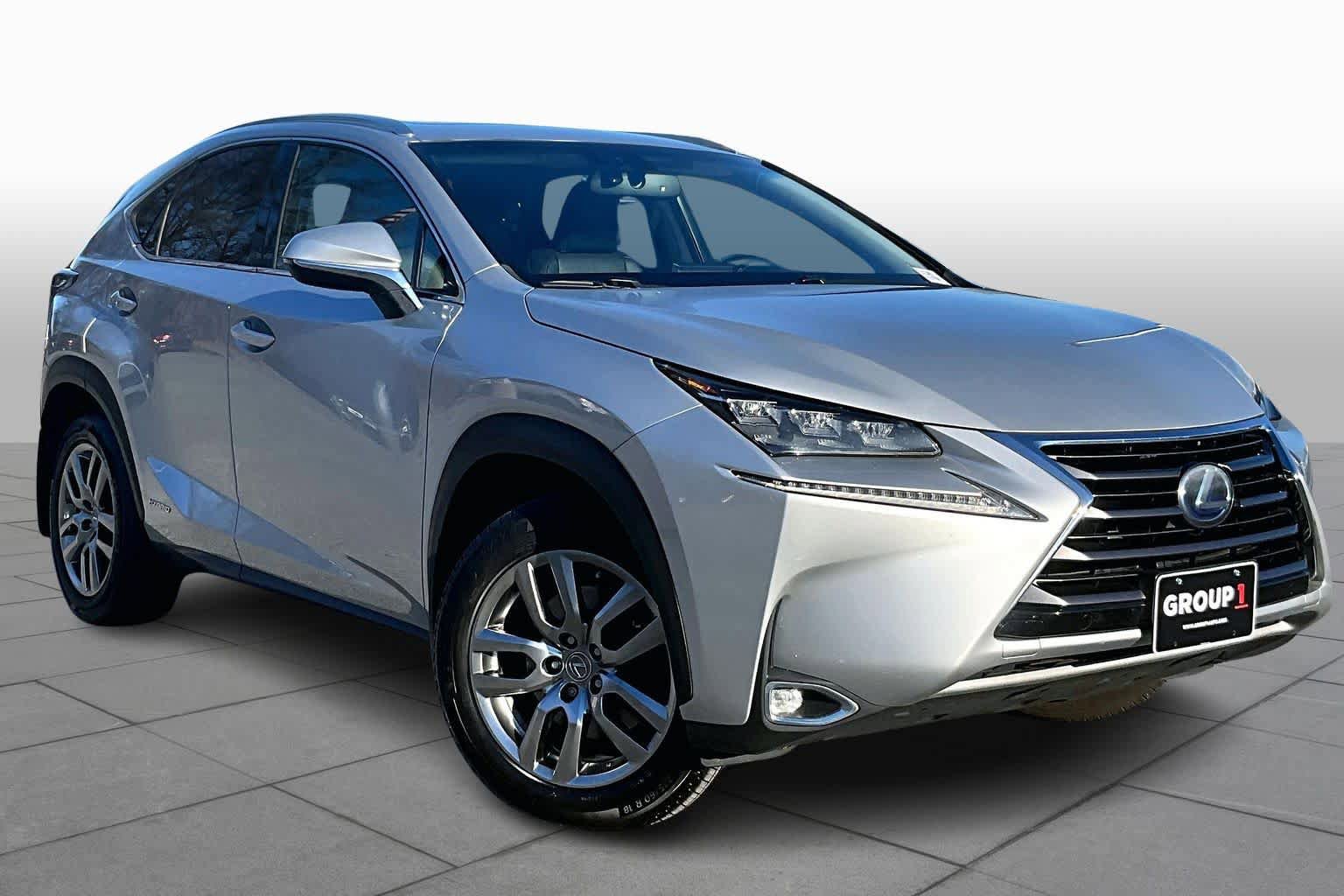 Used 2015 Lexus NX 300h AWD w/ Luxury Package image 4