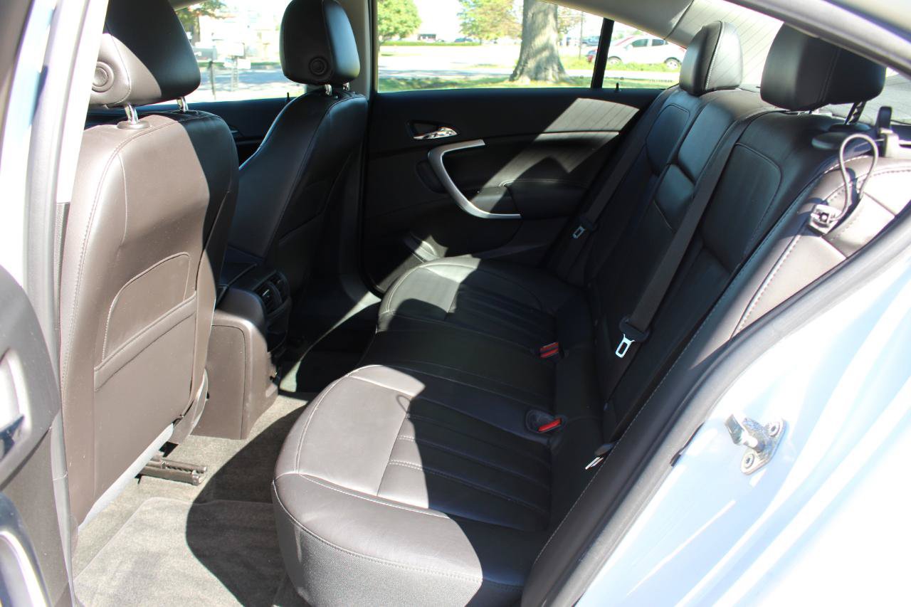 Used 2013 Buick Regal Premium FWD image 33
