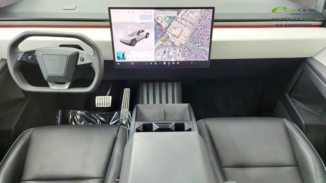 Used 2024 Tesla Cybertruck AWD Crew Cab image 17