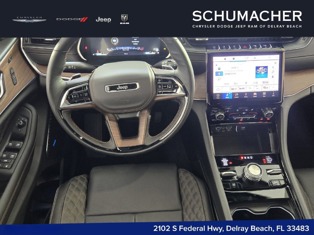 New 2025 Jeep Grand Cherokee L Summit w/ Obsidian Package AWD/4WD image 10