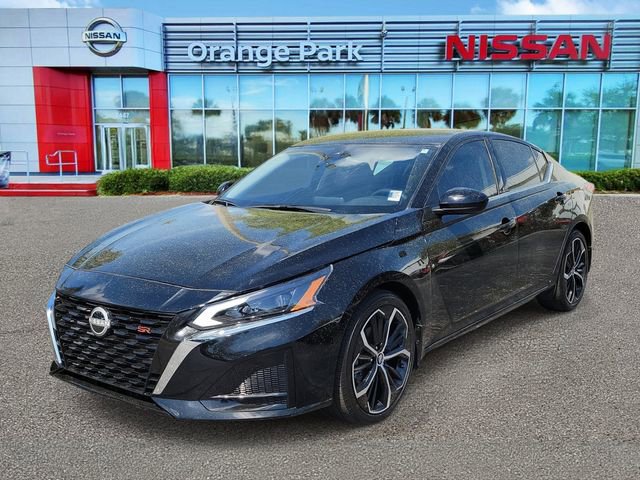 Used 2024 Nissan Altima 2.5 SR image 4