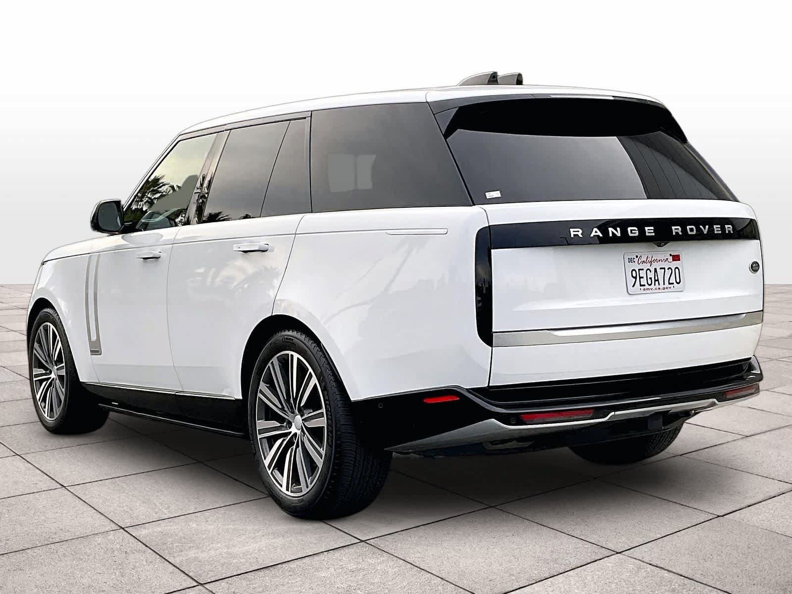 Used 2023 Land Rover Range Rover Autobiography AWD/4WD image 14