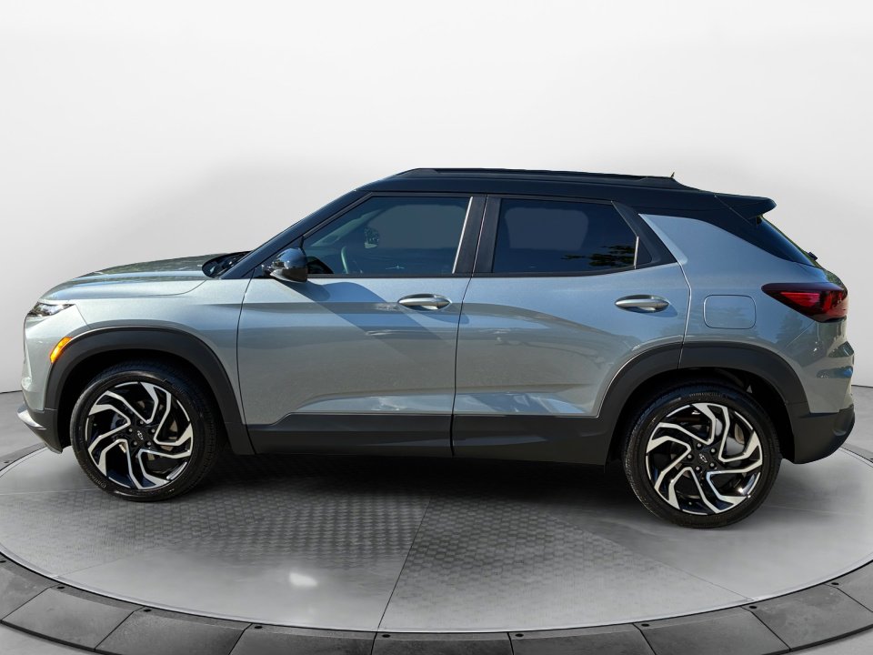Used 2026 Chevrolet TrailBlazer RS w/ Convenience Package FWD image 4