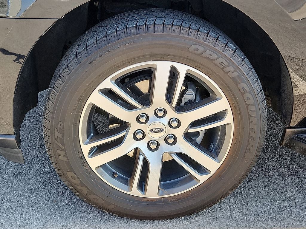 Used 2024 Ford Expedition Limited RWD image 7
