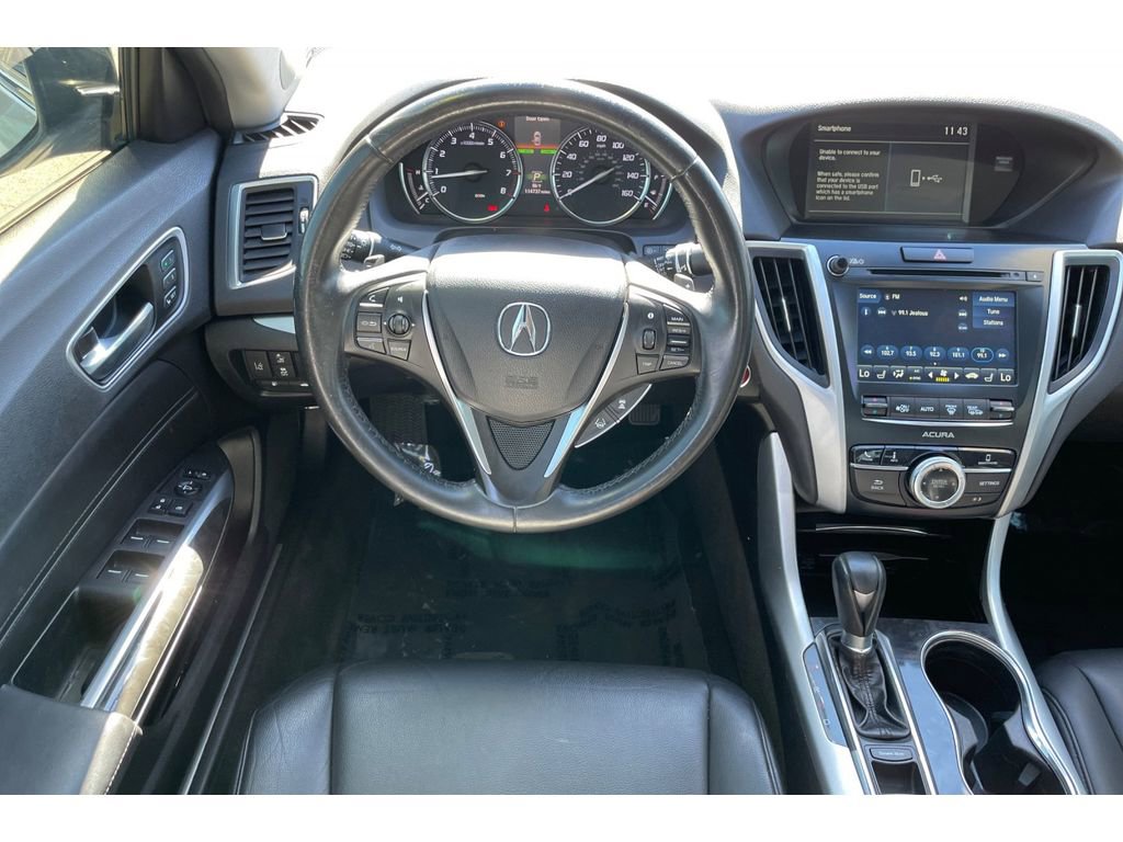Used 2018 Acura TLX image 15