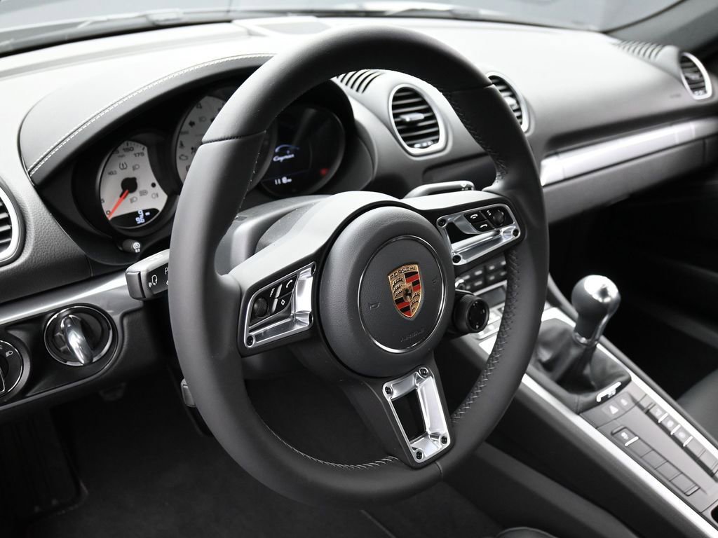 New 2025 Porsche 718 Cayman RWD image 18