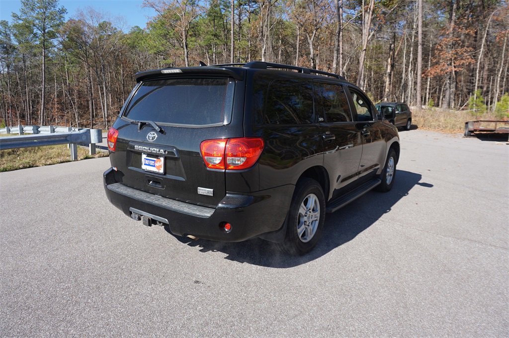 Used 2013 Toyota Sequoia SR5 image 22