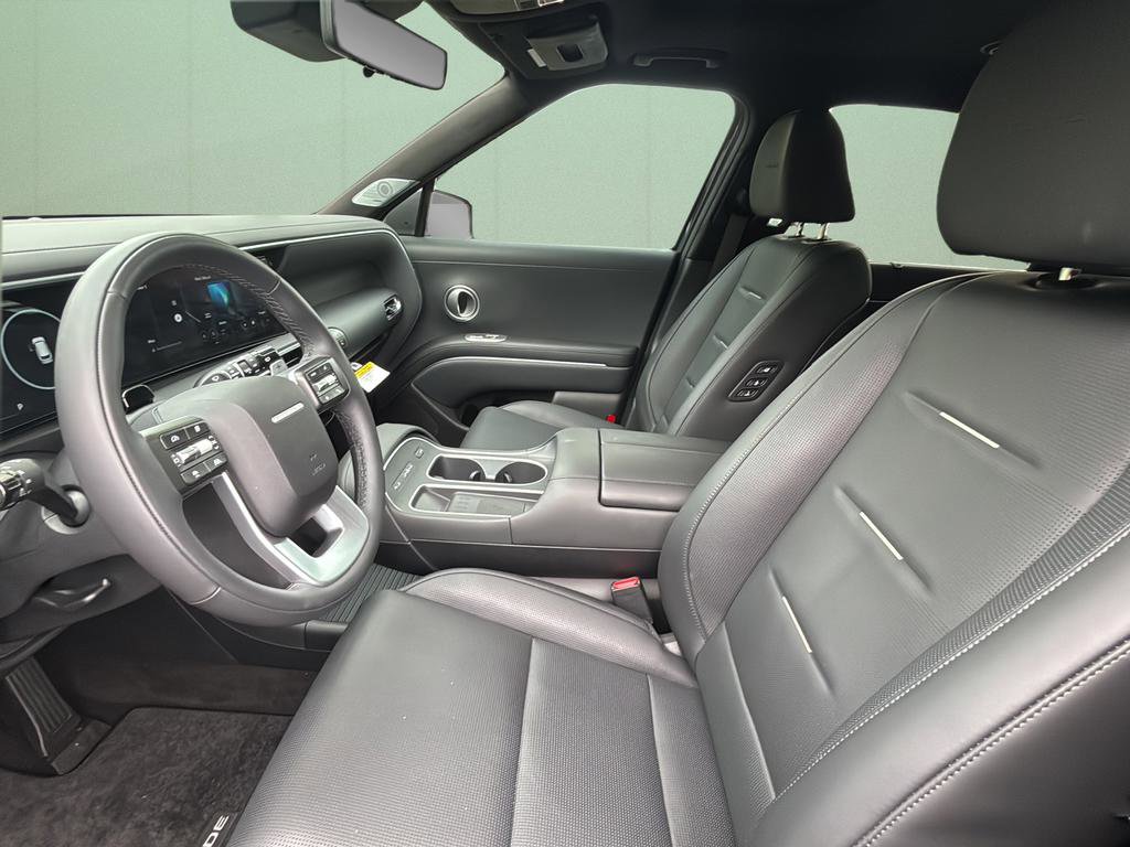 Used 2026 Hyundai Palisade Calligraphy FWD image 13