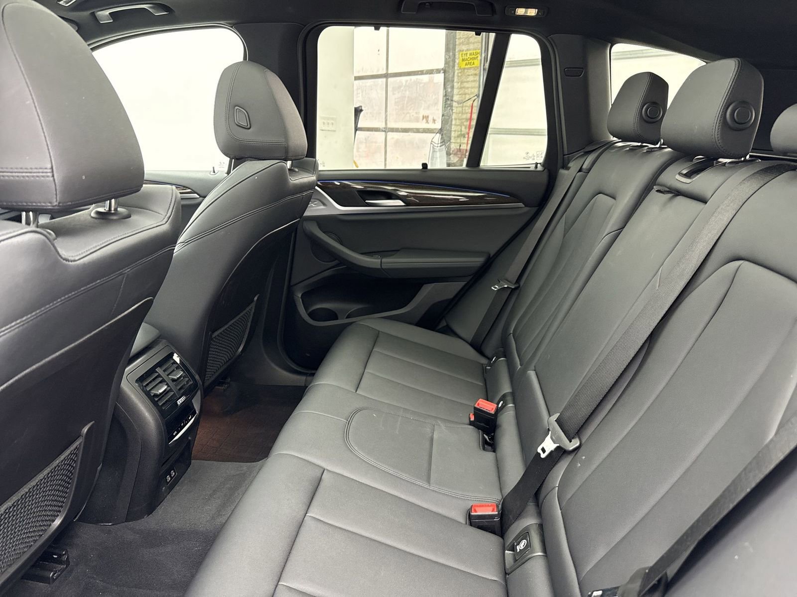 Used 2021 BMW X3 xDrive30e w/ Premium Package image 30