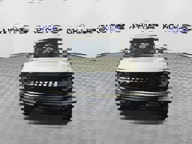 New 2025 Ford Bronco Outer Banks image 3