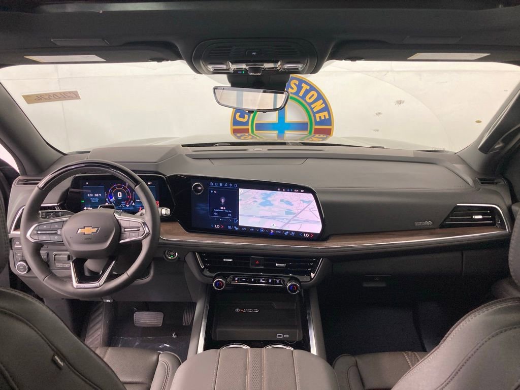 New 2026 Chevrolet Suburban High Country image 7