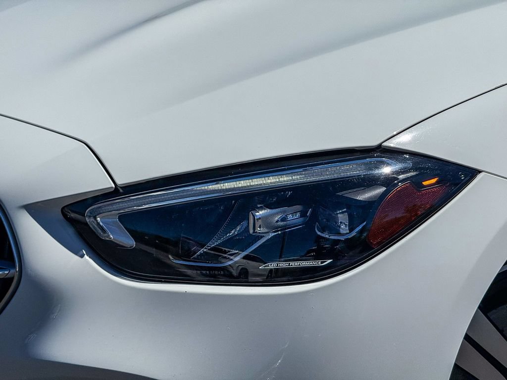 Used 2022 Mercedes-Benz C 300 Sedan image 2