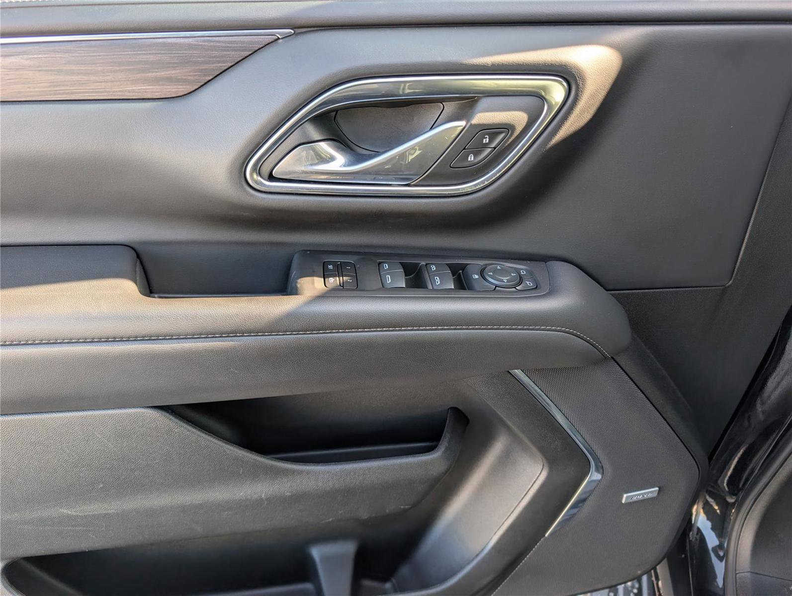 Used 2024 Chevrolet Tahoe LT AWD/4WD image 20