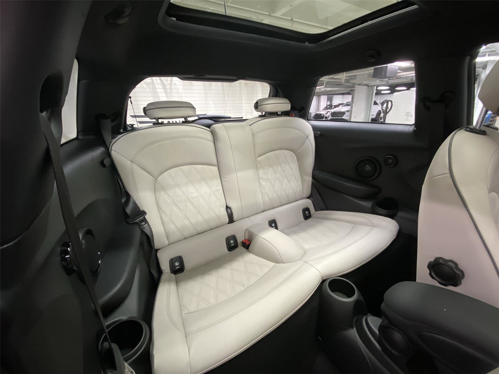 Used 2024 MINI Cooper S image 29