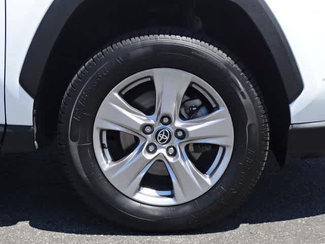 Certified 2023 Toyota RAV4 XLE w/ Convenience Package FWD image 8