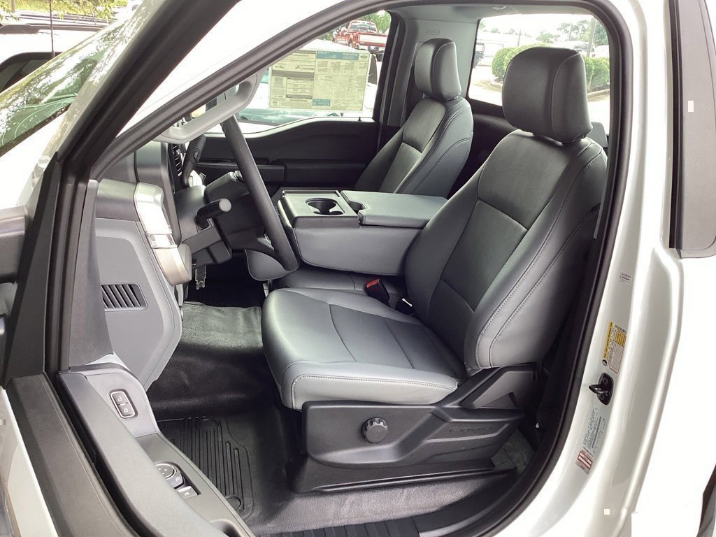 New 2025 Ford F250 XL w/ FX4 Off-Road Package image 25