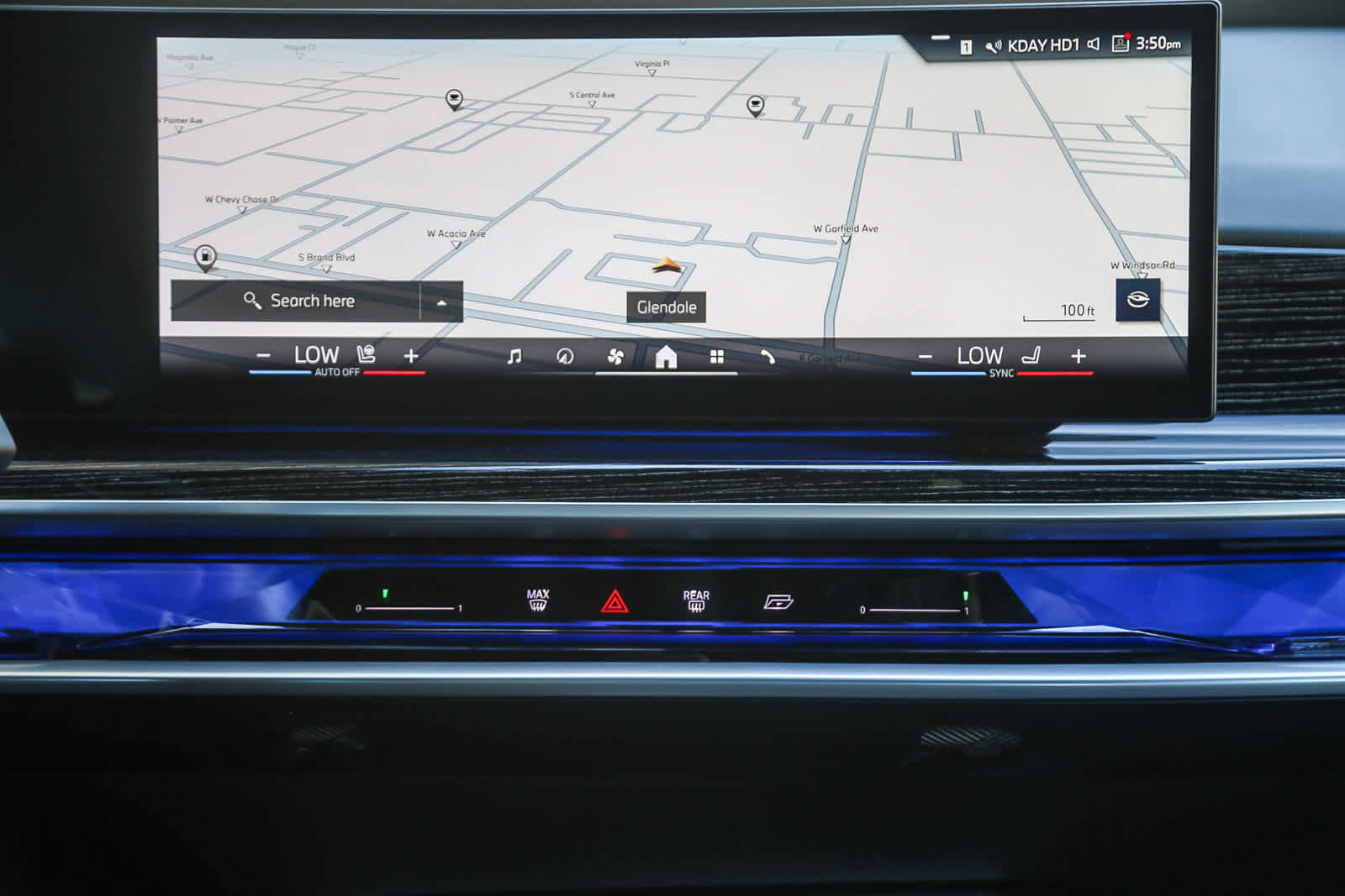 Used 2024 BMW 760i xDrive w/ Premium Package 2 image 10