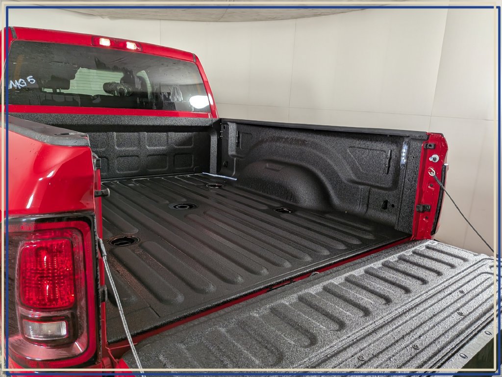 New 2026 RAM 2500 Big Horn AWD/4WD image 9