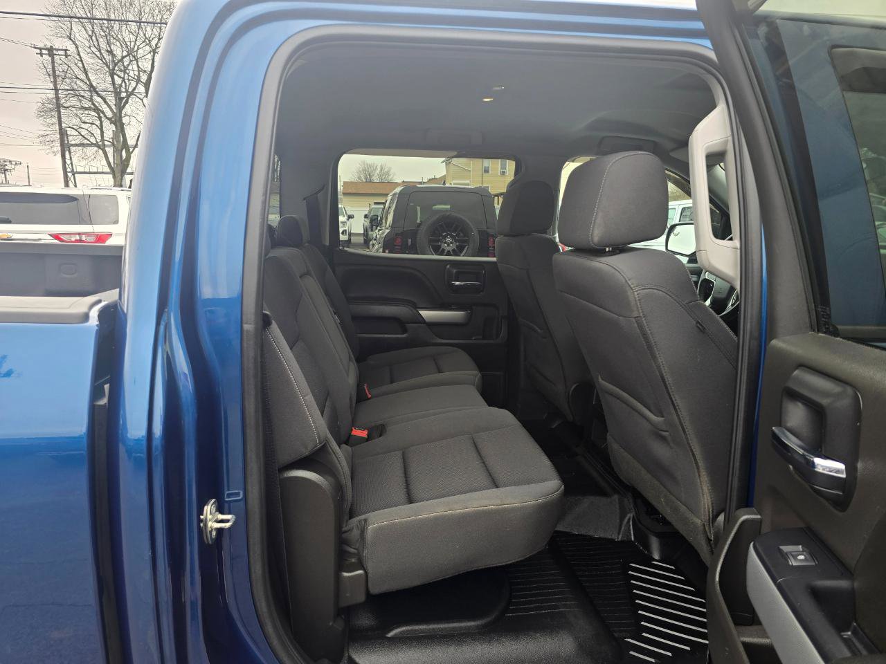 Used 2018 Chevrolet Silverado 1500 LT w/ All Star Edition image 13