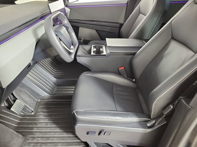 Used 2024 Tesla Cybertruck AWD Crew Cab image 20