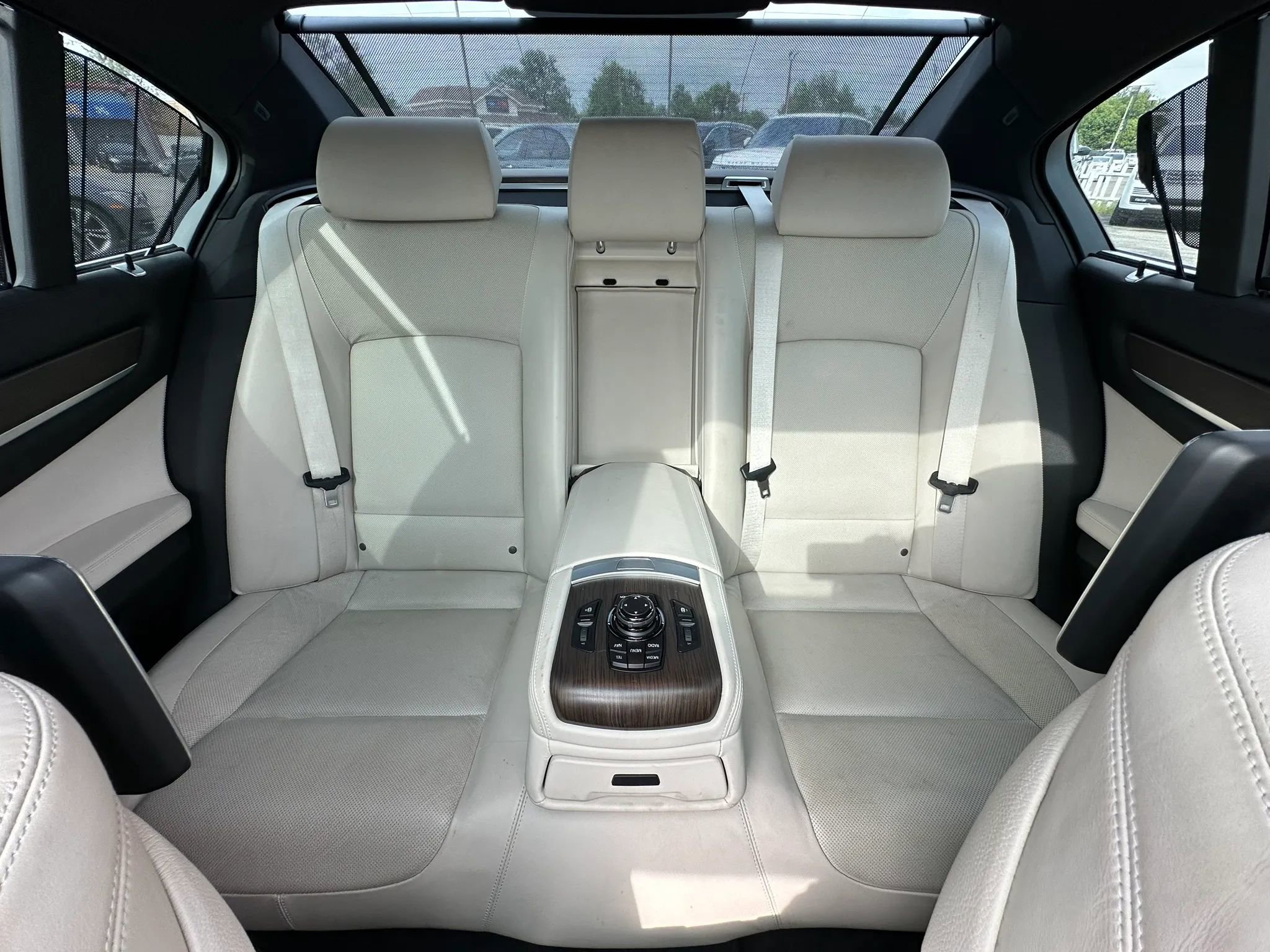 Used 2013 BMW 740i RWD image 27