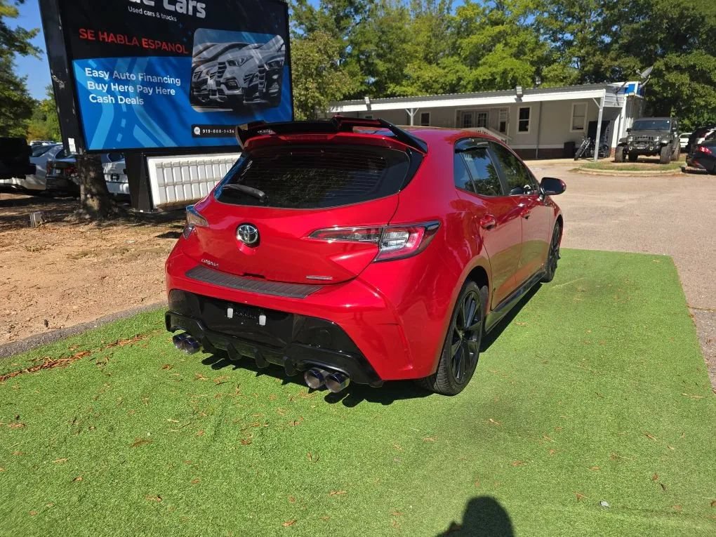 Used 2021 Toyota Corolla SE w/ Special Edition FWD image 5