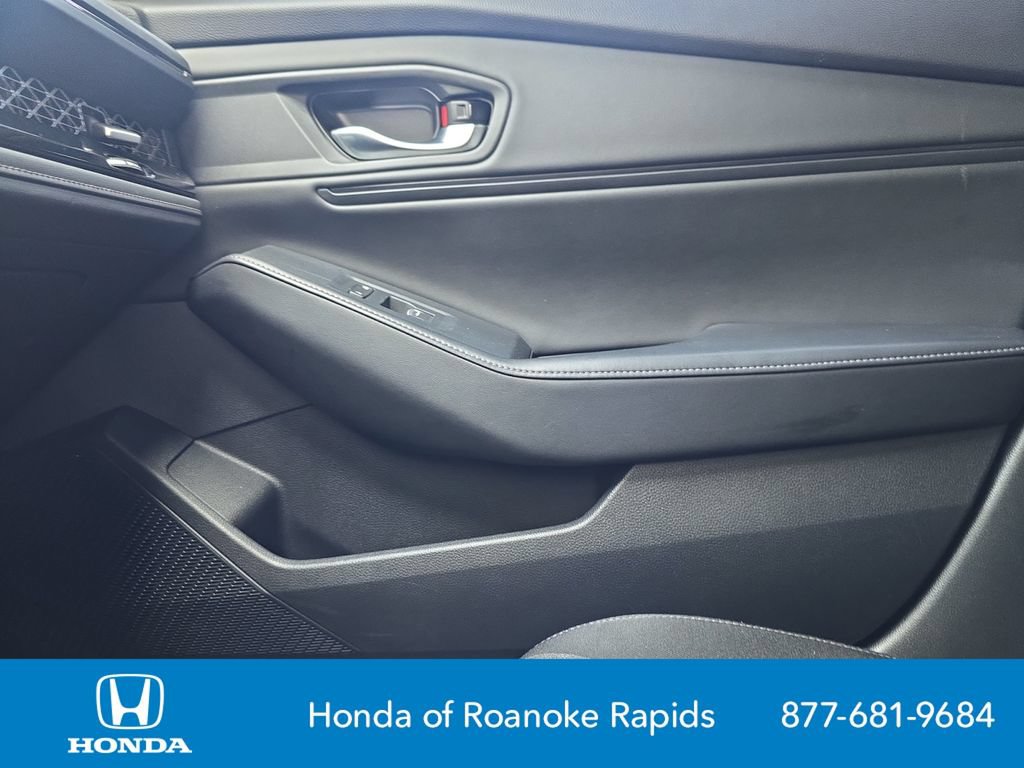 Used 2023 Honda Accord Sport image 29