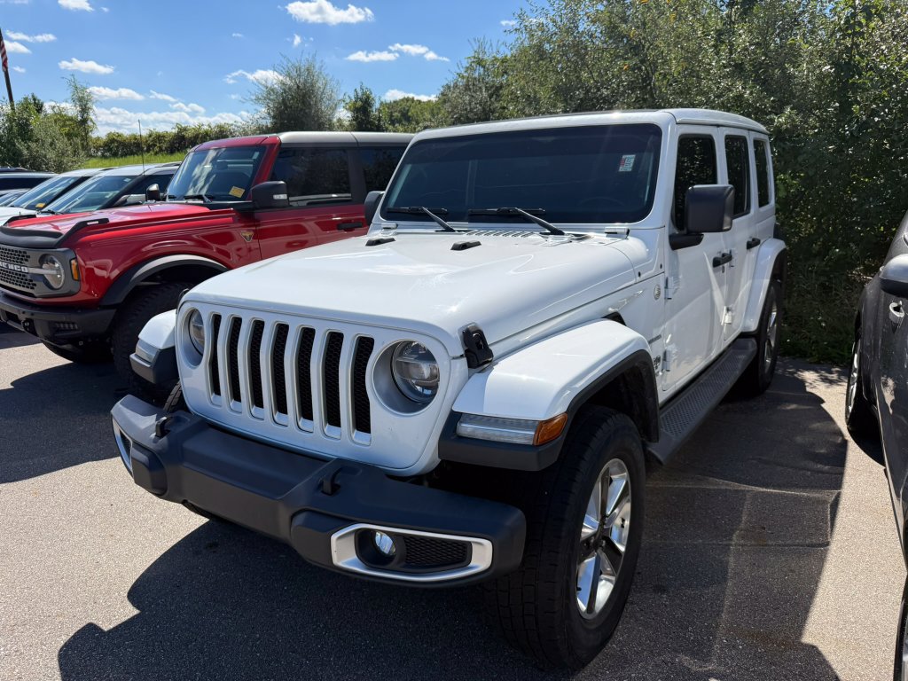 Used 2019 Jeep Wrangler Unlimited Sahara w/ Safety Group AWD/4WD image 3