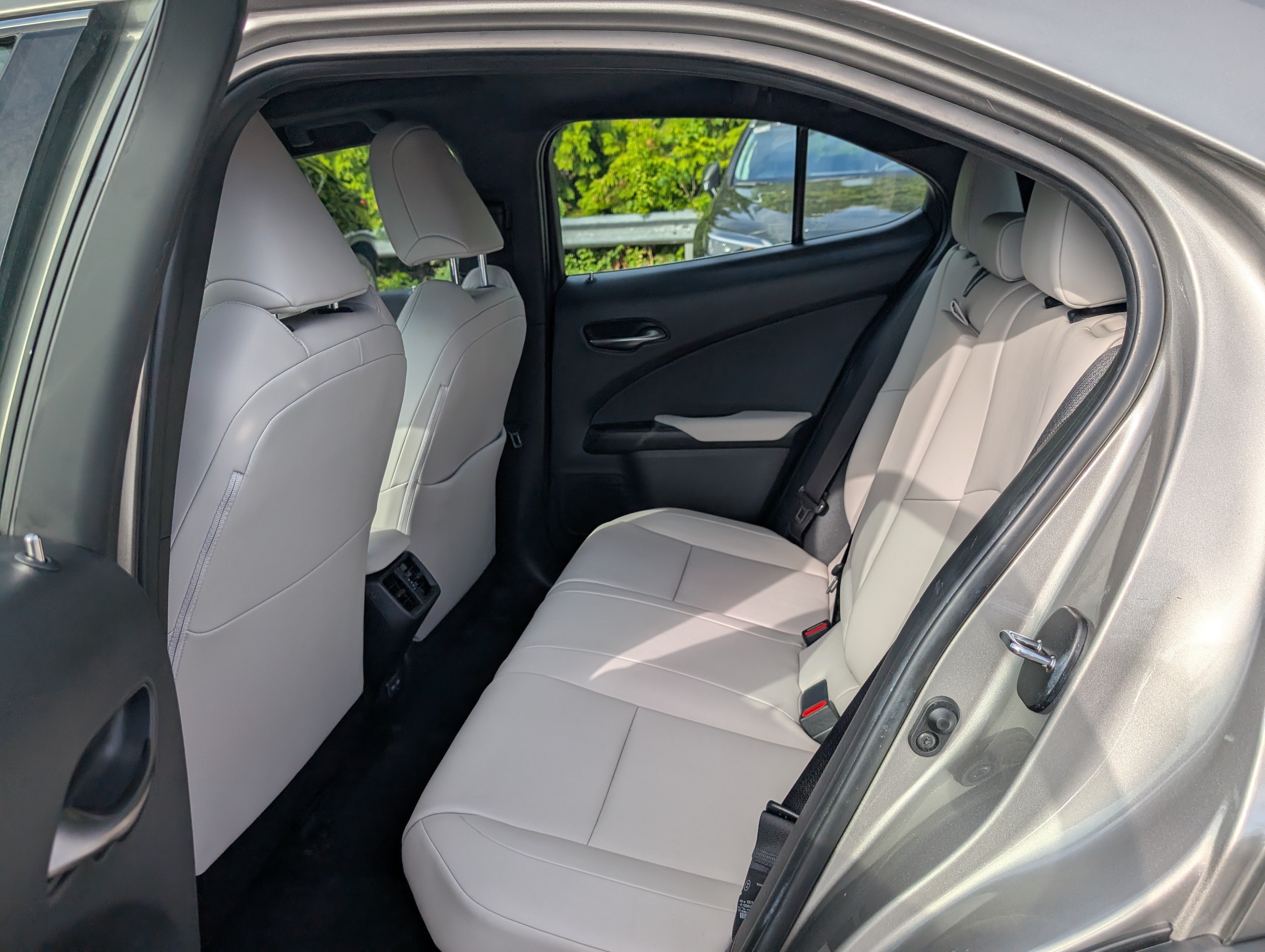 Used 2021 Lexus UX 250h w/ Premium Package AWD/4WD image 13