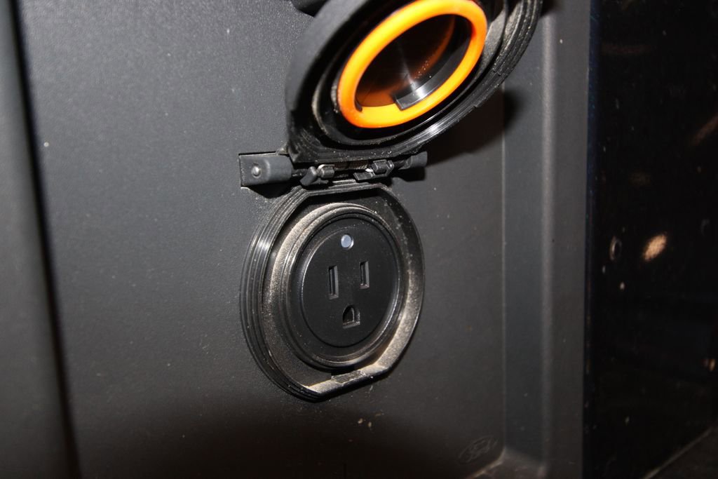 Used 2023 Ford F150 XLT w/ Equipment Group 302A High image 43