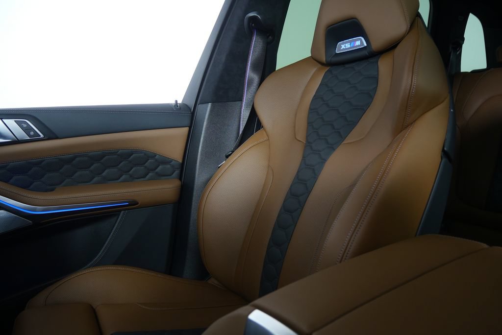 New 2026 BMW X5 M Competition w/ Executive Package AWD/4WD image 22